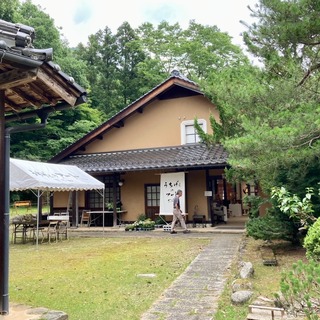 05.jpg